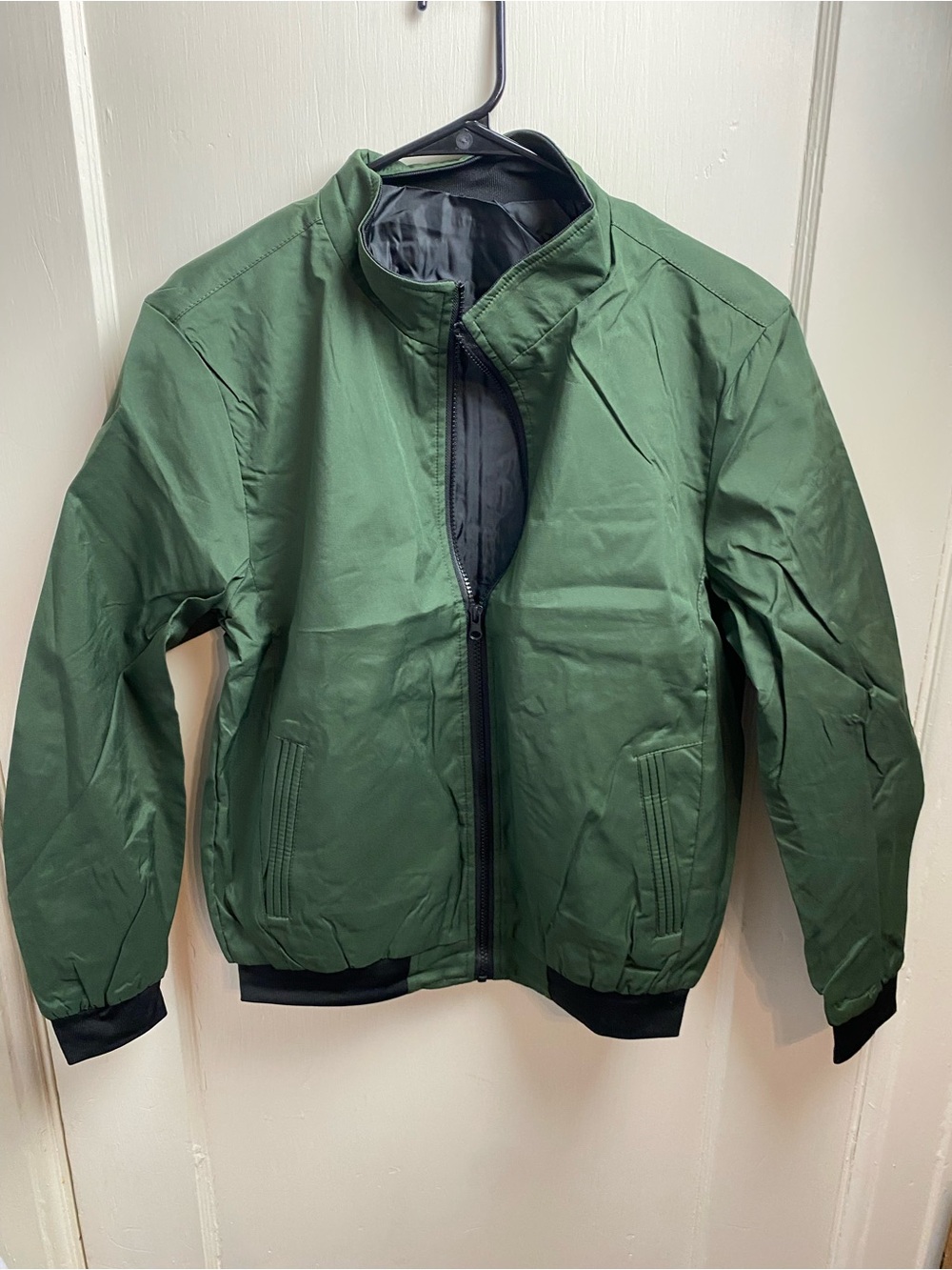 Men's Green Windbreaker Jacket with Stand Collar
